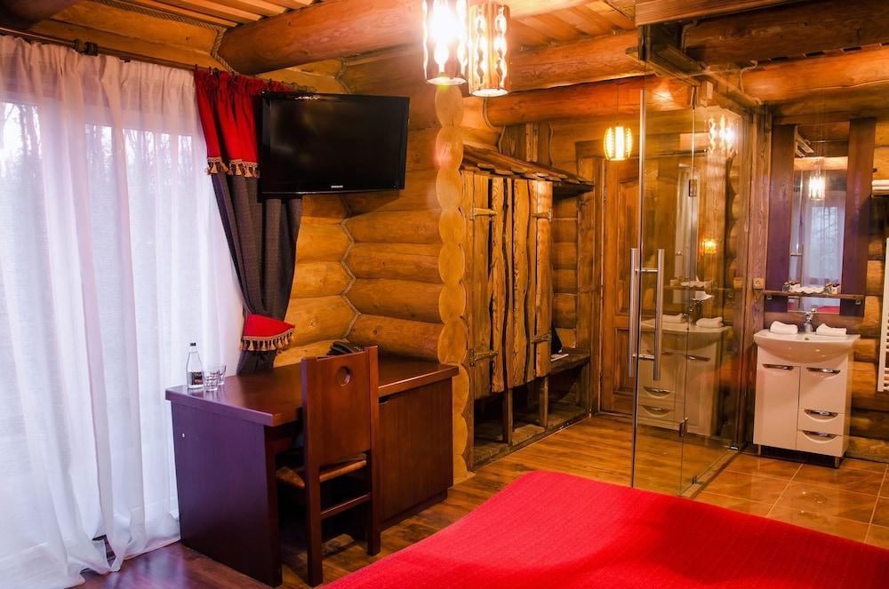 Hotel Praha Oezjhorod Buitenkant foto